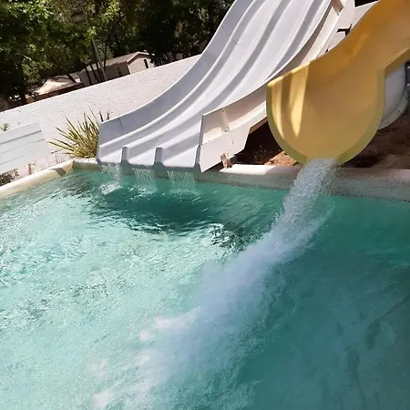 Campsite Paisible Les 7 Fonds *